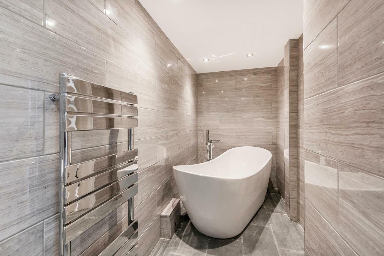 Stylish 2 Bedroom Flat In Knightsbridge 런던 외부 사진