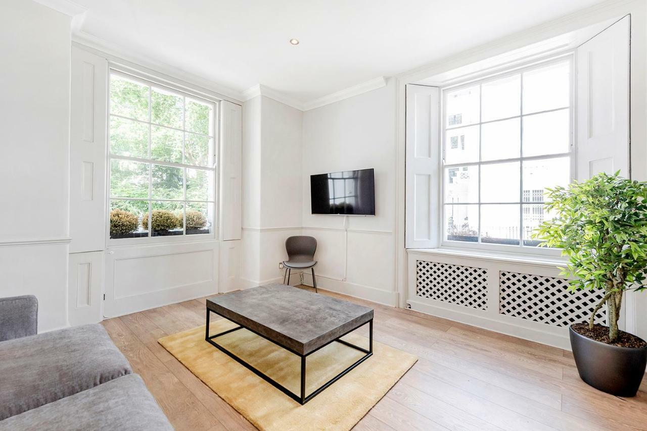 Stylish 2 Bedroom Flat In Knightsbridge 런던 외부 사진